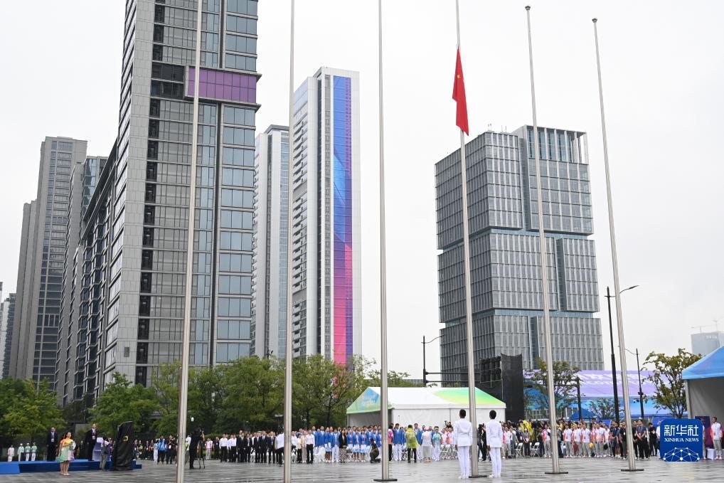 奔驰游戏网址是多少